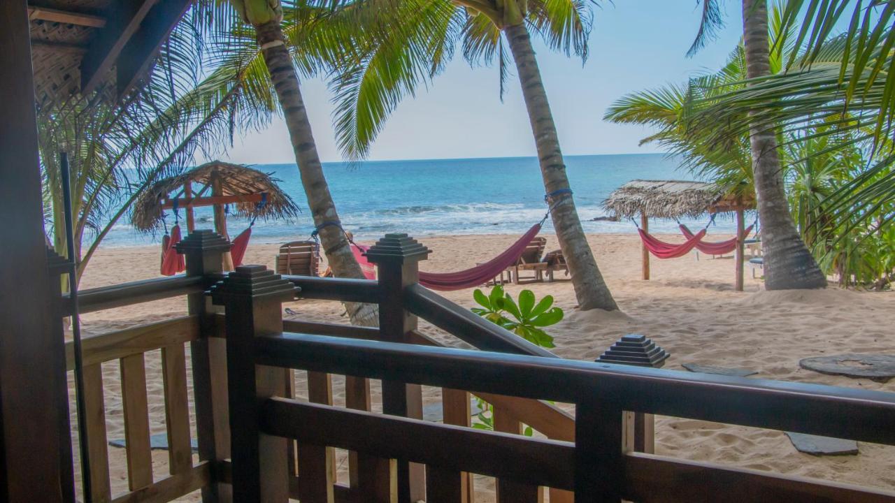Ganesh Garden Beach Cabanas Тангалла Экстерьер фото
